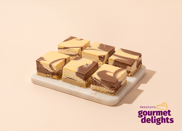 Chocolate & Vanilla Cheesecake Slice