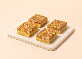 Macadamia Slice