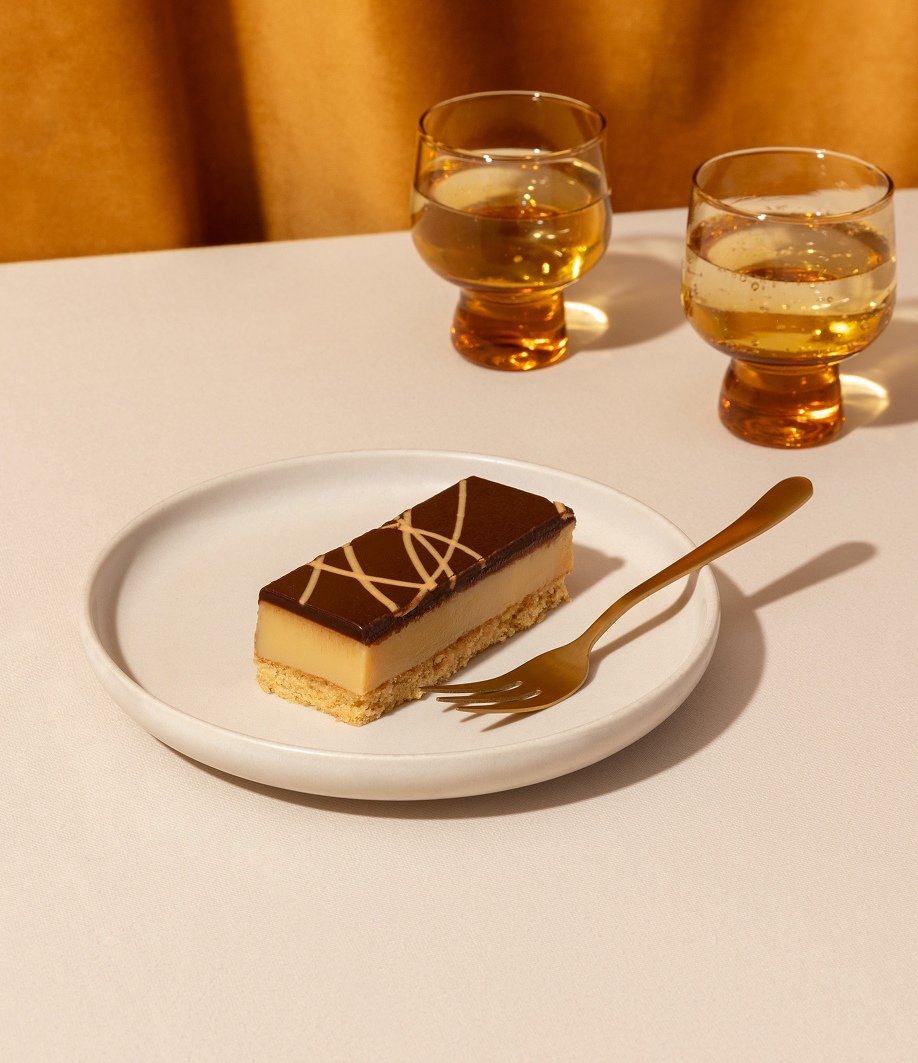 1-136-Caramel-Slice.jpg