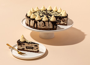 Cookies and Cream Cheesecake