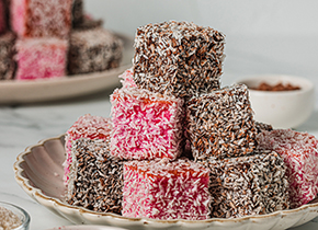 Choc & Raspberry Lamingtons 4cm